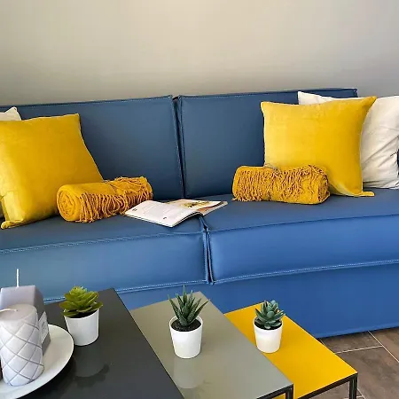 Apartament La Terrazza Sul Lago, *